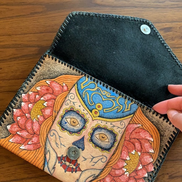Prisonart Handpainted Leather Clutch - Picture 2 of 8